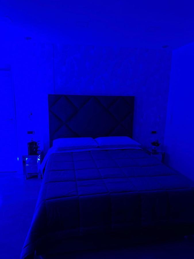 C3 Luxury Bed & Breakfast Наполи Екстериор снимка