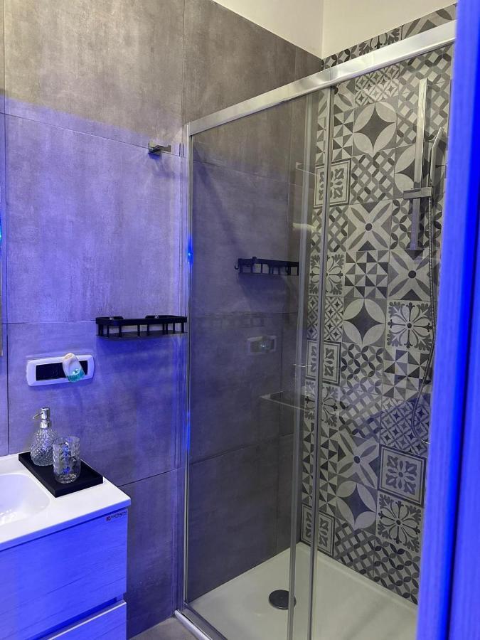 C3 Luxury Bed & Breakfast Наполи Екстериор снимка