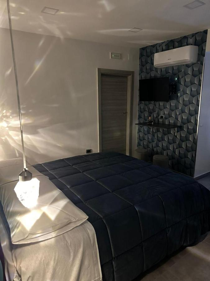 C3 Luxury Bed & Breakfast Наполи Екстериор снимка