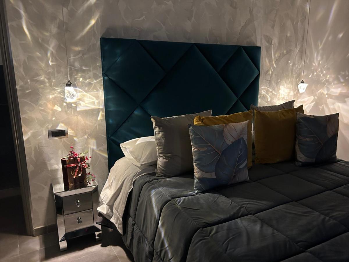 C3 Luxury Bed & Breakfast Наполи Екстериор снимка